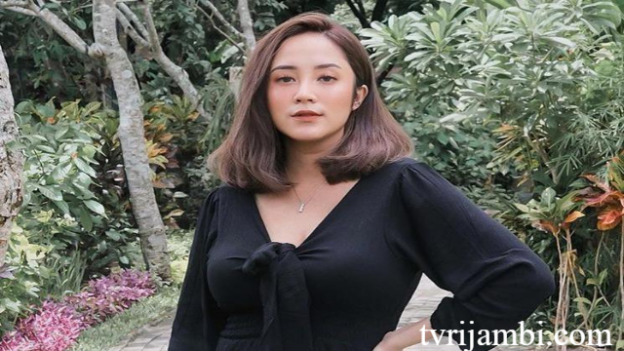Perjalanan Karier Gina Meidina: Dari Model hingga Selebgram